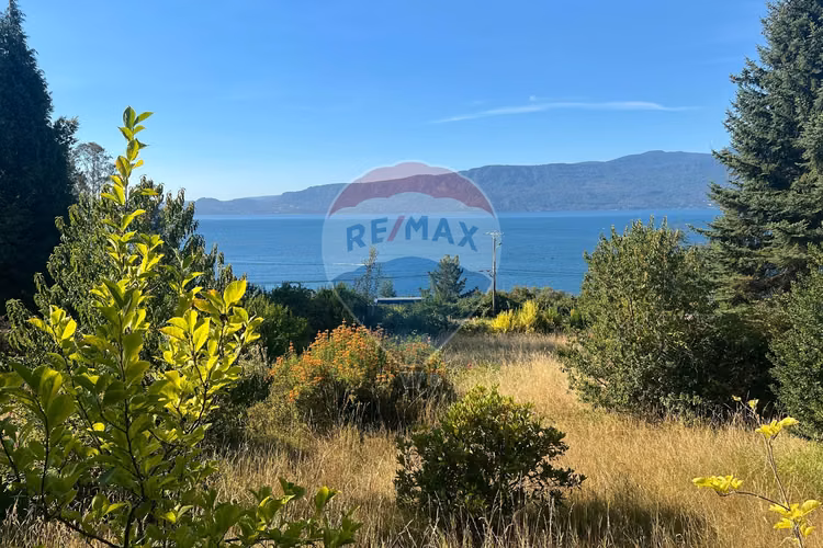 Terreno con vista y acceso a lago pucón