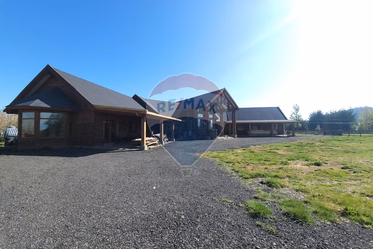 Restaurant y casas en venta ruta villarrica freire