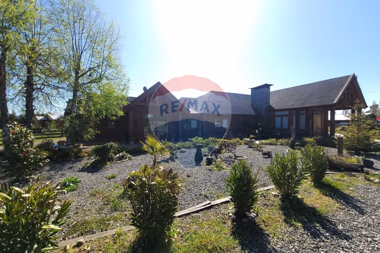 Restaurant y casas en venta ruta villarrica freire