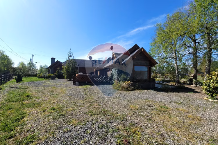 Restaurant y casas en venta ruta villarrica freire