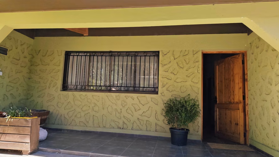 EN VENTA CASA EN SECTOR TRADICIONAL DE LIMACHE