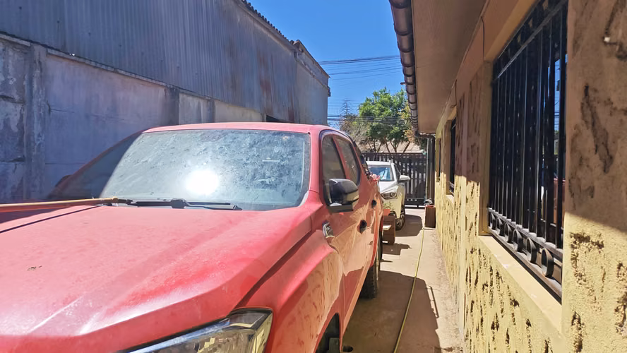 LIMACHE, CASA EN SECTOR  TRADICIONAL