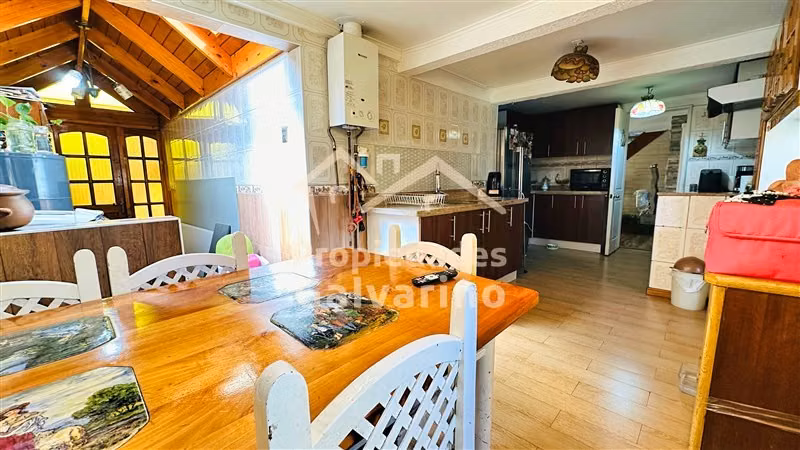 Casa en Venta en Quilicura 3 Suites Amoblada Quincho