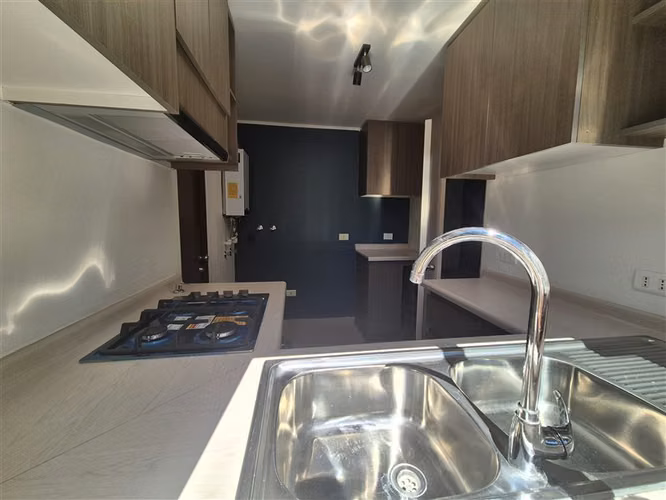 Casa Nueva en venta de 3 dorm. 3 baños en Los Angeles - Imagen 8