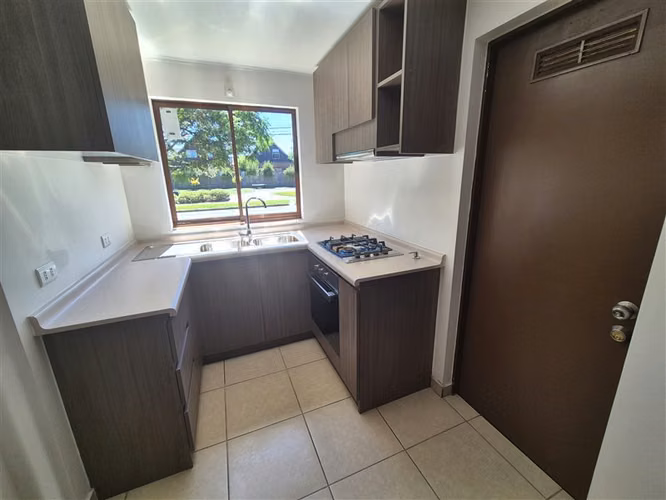 Casa Nueva en venta de 3 dorm. 3 baños en Los Angeles - Imagen 9