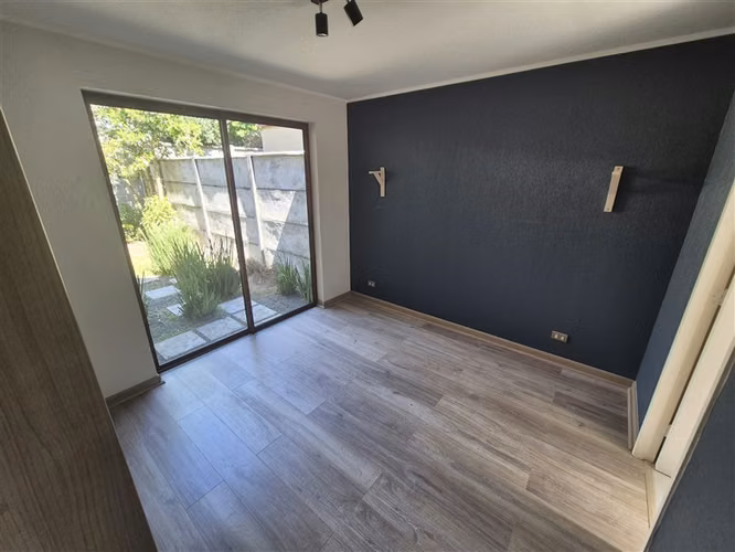 Casa Nueva en venta de 3 dorm. 3 baños en Los Angeles - Imagen 12