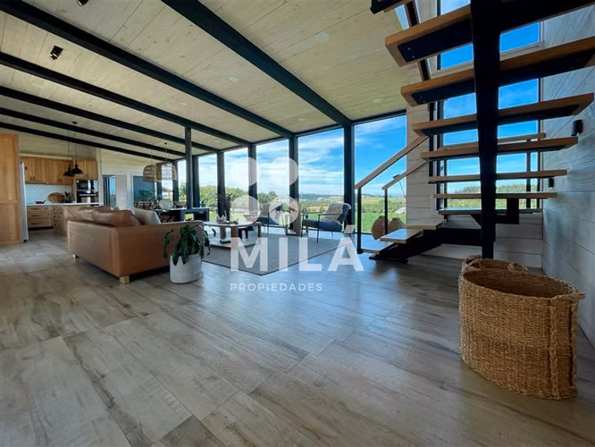 Amplia casa seminueva en Llanquihue, condominio, vistas