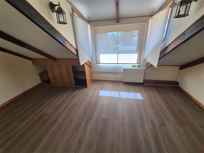 Casa de quinta, en arriendo de 6 dorm. en Los Angeles