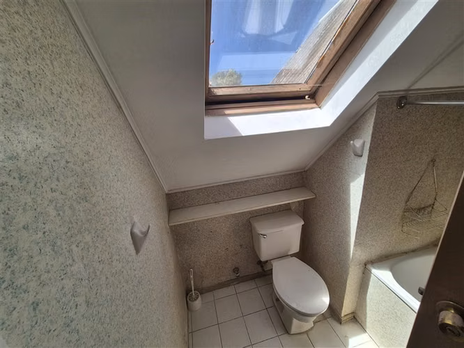 Casa en venta de 6 dorm. en Los Angeles