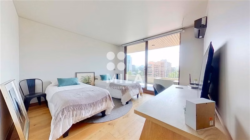 Un depto que no se repite. Jardín privado con piscina. - Imagen 14