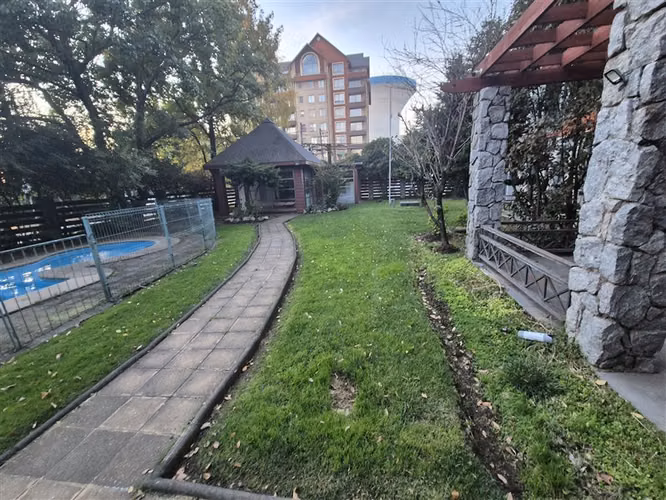 Departamento en arriendo de 2 dorm. en Los Angeles