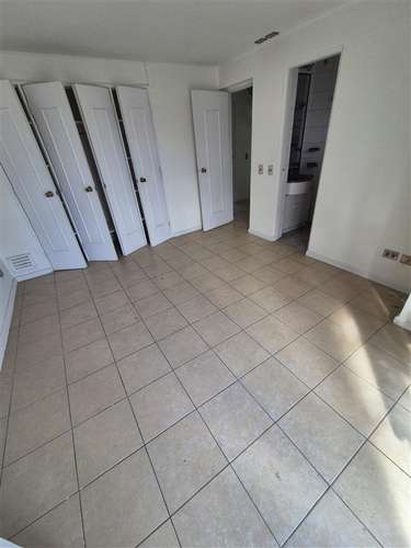 Townhouse en venta de 4 dorm. en Los Angeles