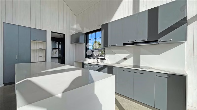 Casa en venta de 3 dorm. en Llanquihue