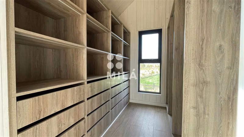 Casa en venta de 3 dorm. en Llanquihue