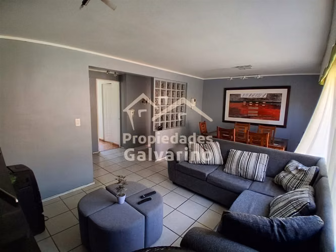 Casa en venta de 4 dorm. en Quilicura