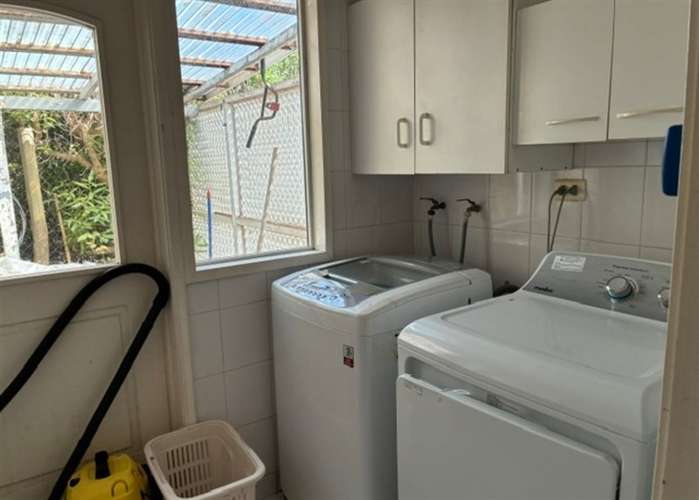 Casa de 6 dorm + servicios, en Santa María del Mar