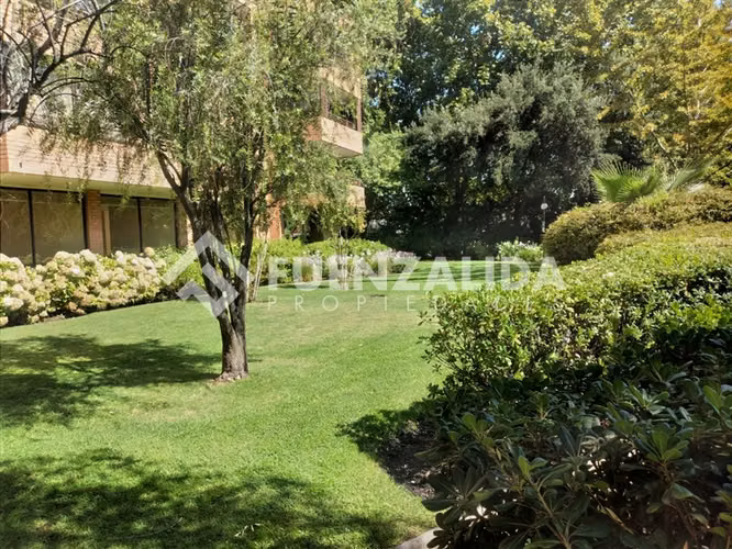 Venta, Dpto. 4D - 3B, Las Condes, Parque Santa Rosa