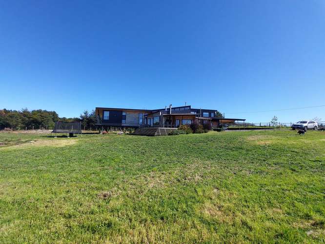 GRAN CASA EN PARCELA 5D/4B (155658)
