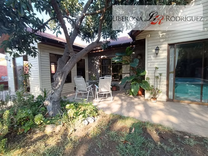 Casa en venta en Olmué