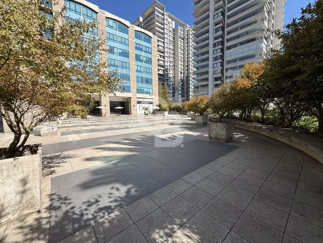 Arriendo local comercial, Strip Center Vitacura