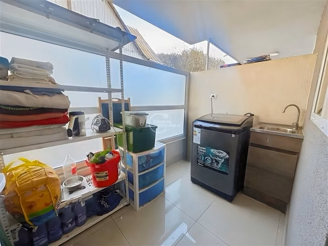Departamento amplio en venta de 3 dorm. en Viña del Mar