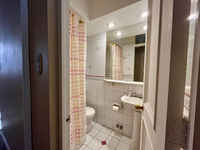 Arriendo departamento amplio a pasos del Hospital Regional. Galvarino 365, Concepción
