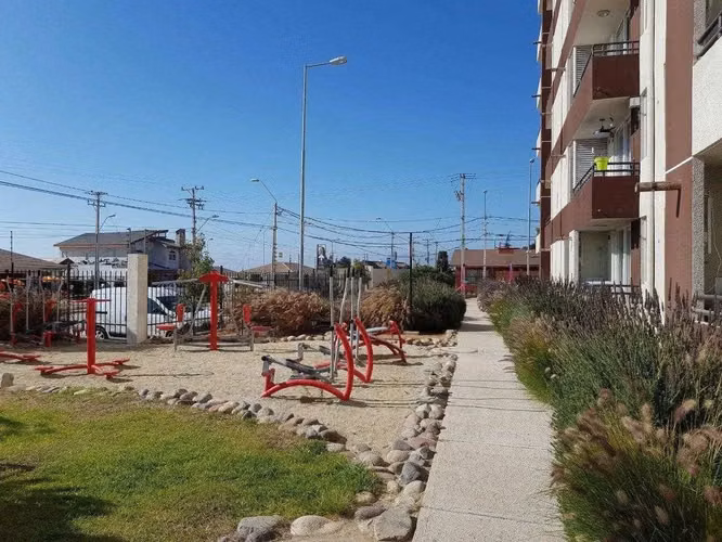 ARRIENDO DEPTO. CONDOMINIO ALTOS DEL SENDERO – EL MILAGRO  3d  y  2b estacionamiento y bodega