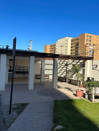ARRIENDO DEPTO. CONDOMINIO ALTOS DEL SENDERO – EL MILAGRO  3d  y  2b estacionamiento y bodega
