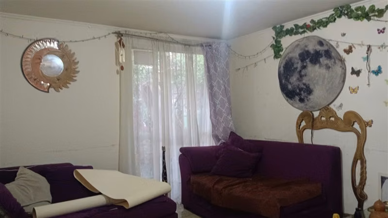 Casa en venta amplia en pasaje cerrado en comuna San Joaquín