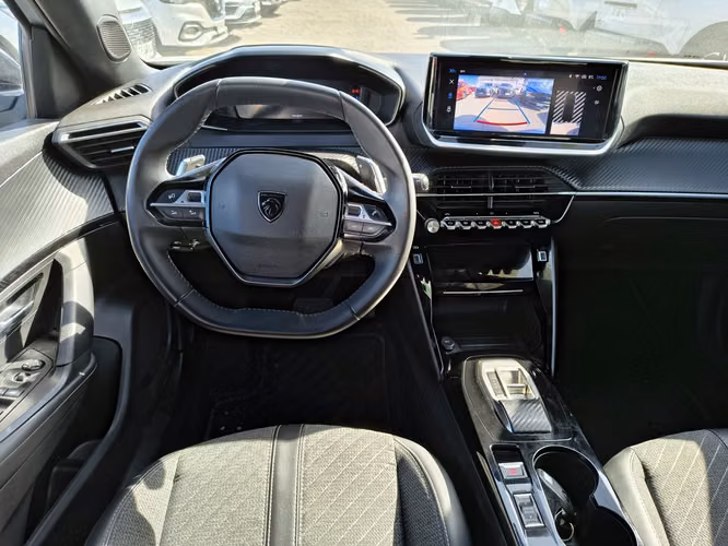 PEUGEOT 2008 2025