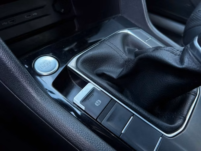 VOLKSWAGEN TAOS TSI AT HIGHLINE - 2022 | 98