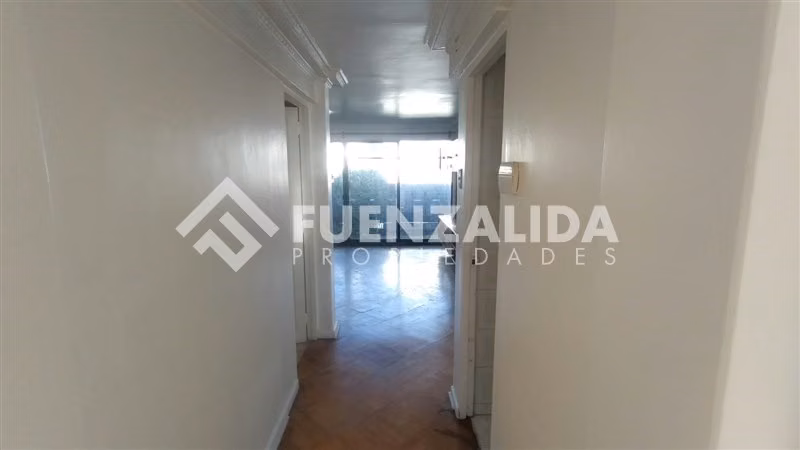 Casa en arriendo de 2 dorm. en Las Condes