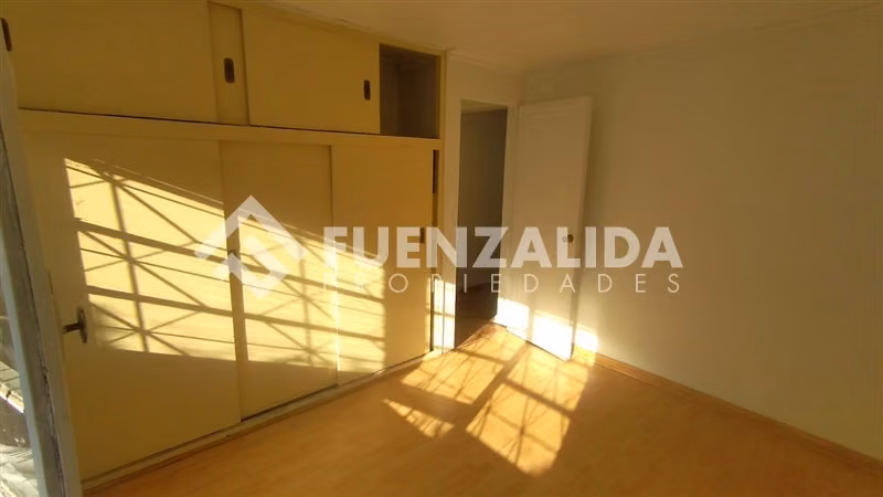 Casa en arriendo de 2 dorm. en Las Condes