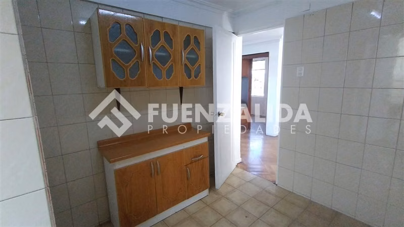 Casa en arriendo de 2 dorm. en Las Condes