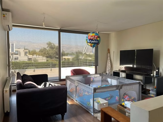 Mediterranea en condominio Piedra roja 4D 4B Chicureo