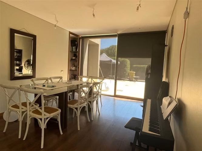 Mediterranea en condominio Piedra roja 4D 4B Chicureo