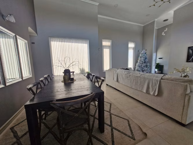 Grace Kelm Vende Casa en parcela de 5.000 m² en Paine: naturaleza, amplitud y hermosa vista a la cordillera