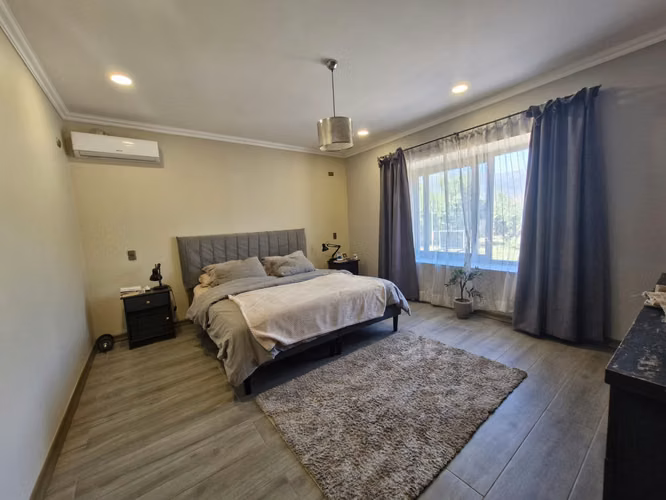 Grace Kelm Vende Casa en parcela de 5.000 m² en Paine: naturaleza, amplitud y hermosa vista a la cordillera