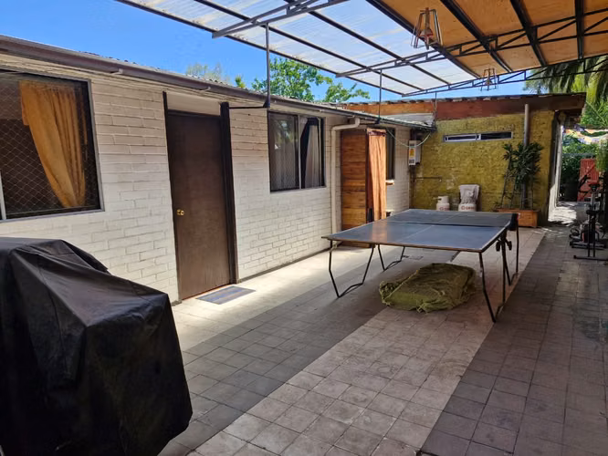 Grace Kelm Vende, Casa 177 m2/ 477m2 terr/5 d/ 2bañ/ piscina y quinch en Quinta Normal