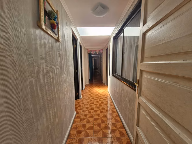 Grace Kelm Vende, Casa 177 m2/ 477m2 terr/5 d/ 2bañ/ piscina y quinch en Quinta Normal