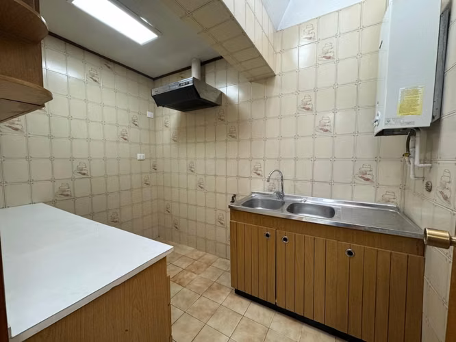 Arriendo de Propiedad Comercial con 4 Oficinas en Centro de Quilpue