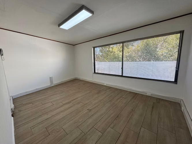 Arriendo de Propiedad Comercial con 4 Oficinas en Centro de Quilpue