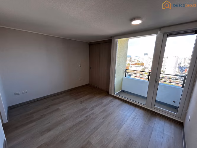 ARRIENDO HOME STUDIO A PASOS UDD Y HOSPITAL REGIONAL