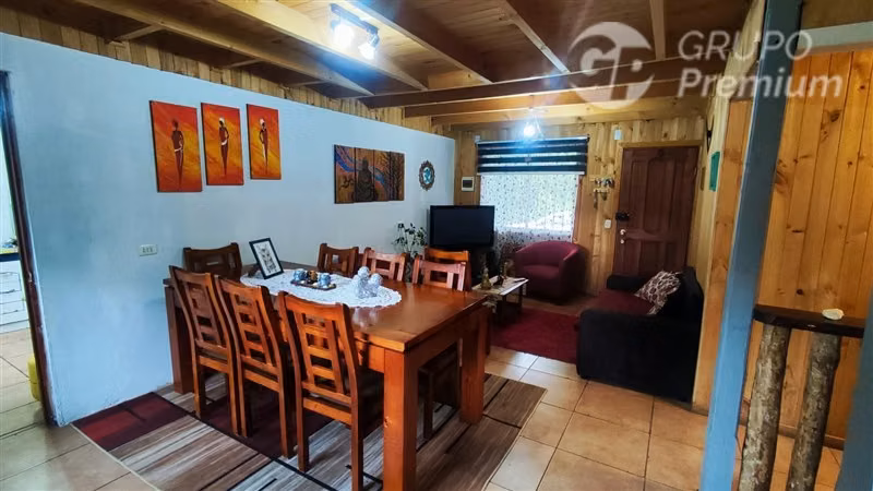 Casa en venta de 6 dorm. en Yungay