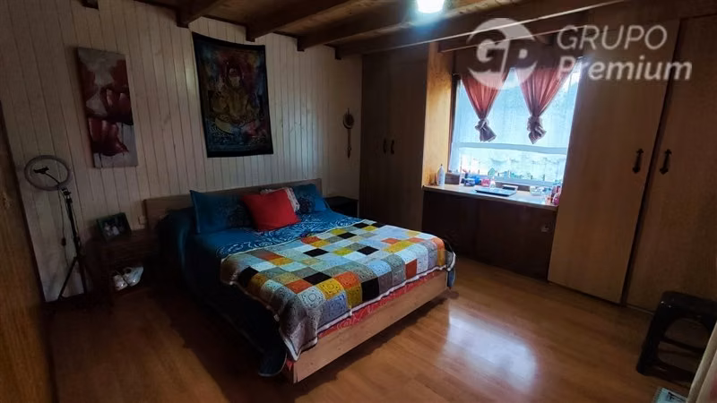 Casa en venta de 6 dorm. en Yungay