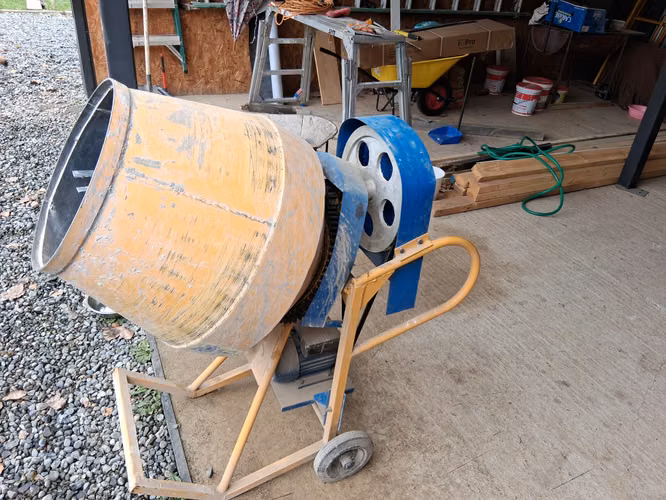 BETONERA 150 LTS ELECTRICA