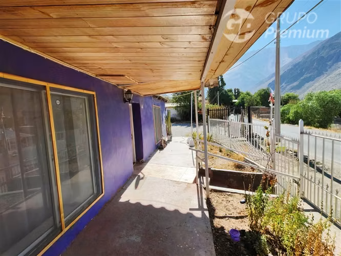 Casa en venta de 3 dorm. en Vicuña