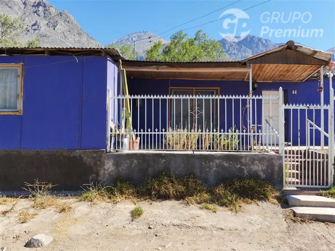 Casa en venta de 3 dorm. en Vicuña