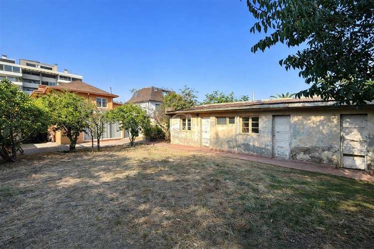 Casa en venta con 620 m2 Ideal para remodelación o inversión - Imagen 4