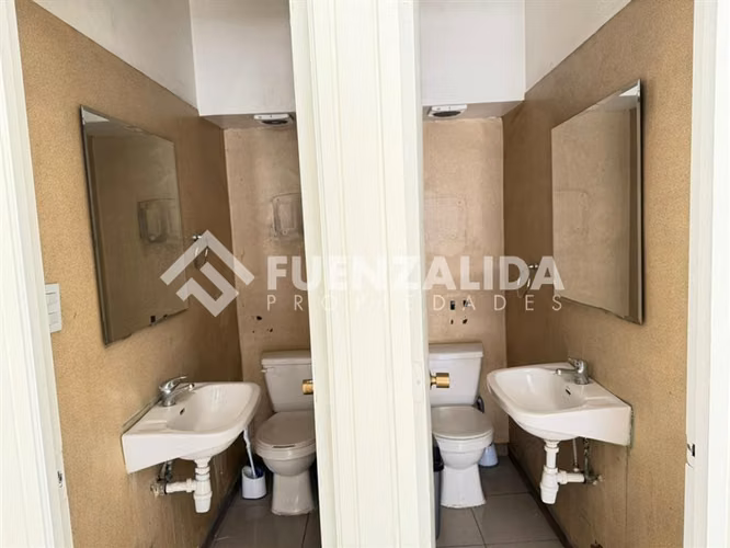 Gran Casa, adaptada para oficina en Venta Providencia